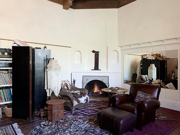 Studio, fireplace
