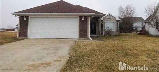 1st image of 160 Jean Cir
