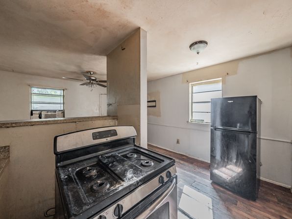 arlington-texas-28925889 picture