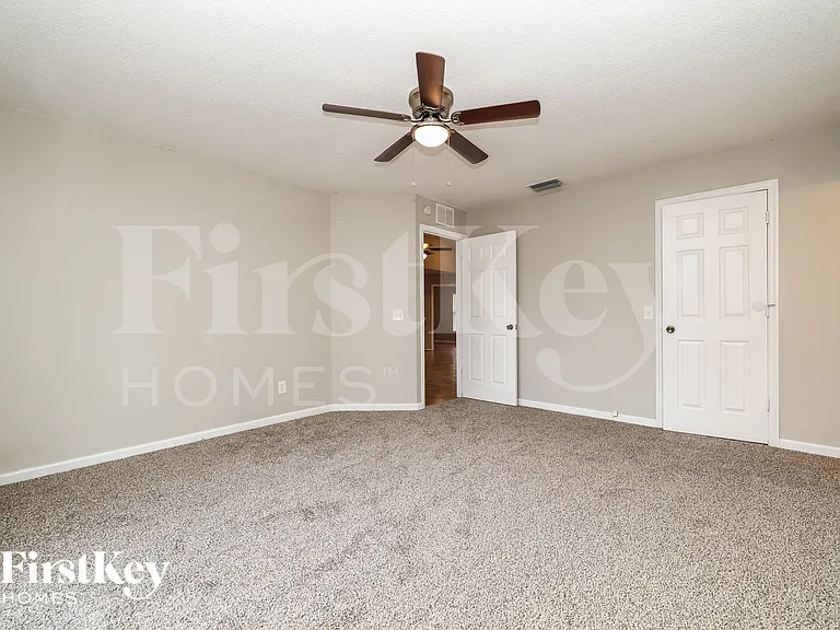 11764 Shirburn Cir — Photo 7