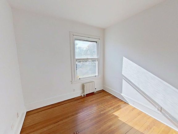 2nd image of 41 Taylor Ave #1