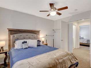 9472 W Diablo Dr, Las Vegas, NV 89148