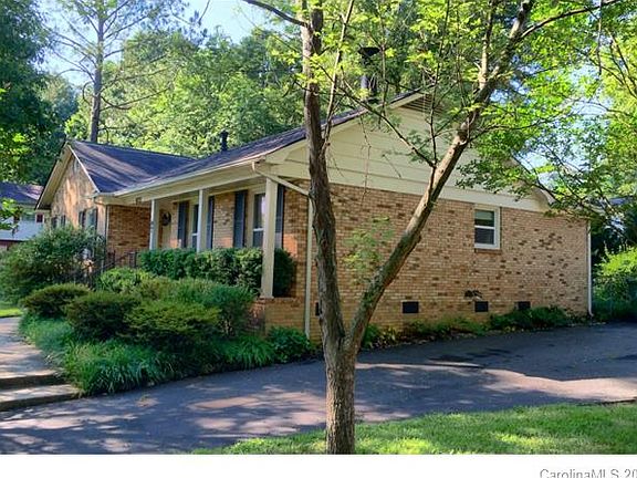 4th image of 6713 Castlegate Dr