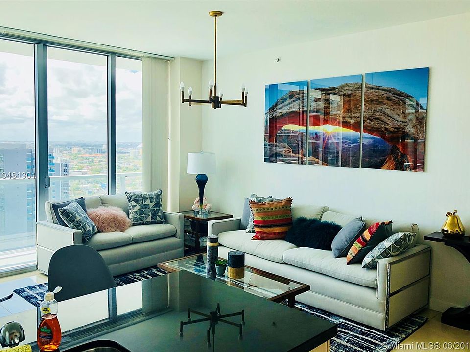 1st image of 1111 SW 1st Ave APT 3114-N