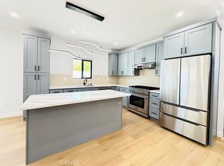 7744 1/2 Vassar Ave, Canoga Park, CA 91304