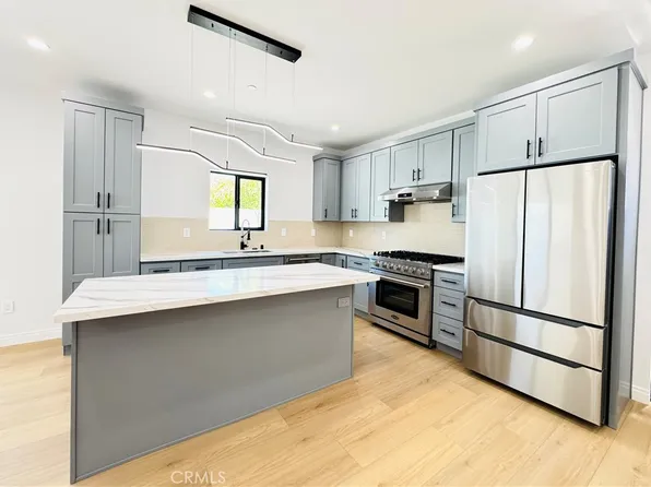 7744 1/2 Vassar Ave, Canoga Park, CA