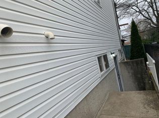 21 Petunia Ct #2, Staten Island, NY