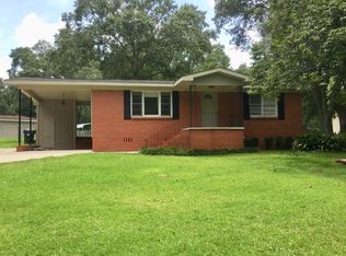 411 Cleveland Rd, Saraland, AL 36571