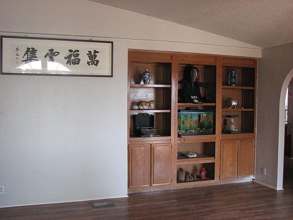 4th image of 34821 Lillianne St