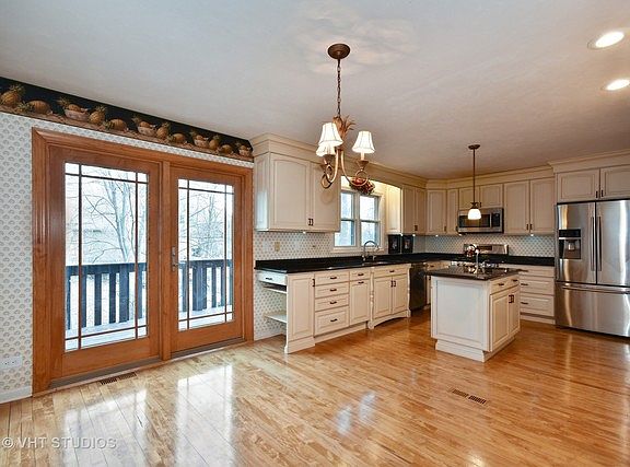 5th image of 32 White Oak Cir #32