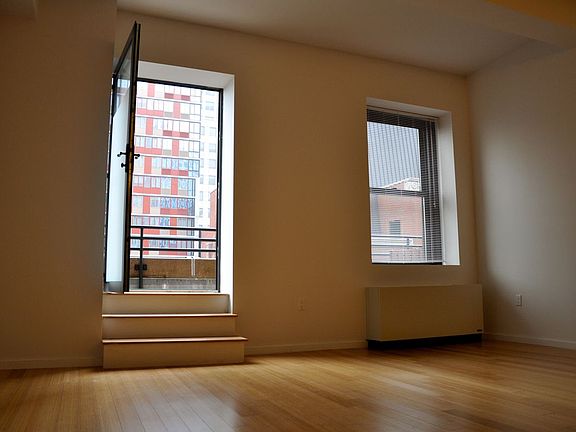 4th image of 365 Bridge St APT 10J