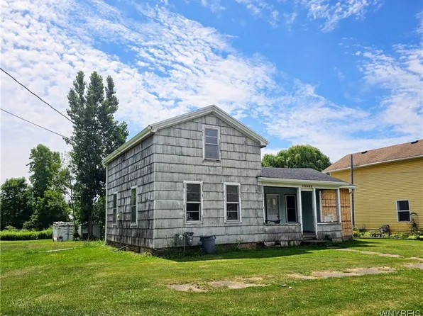 12602 Presbyterian Rd, Knowlesville, NY 14479