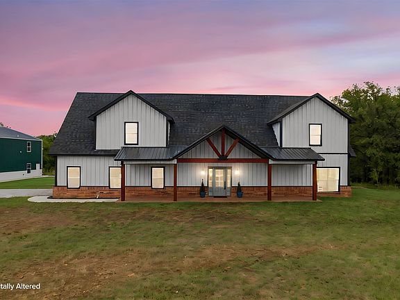 2nd image of 468 High Point Ln