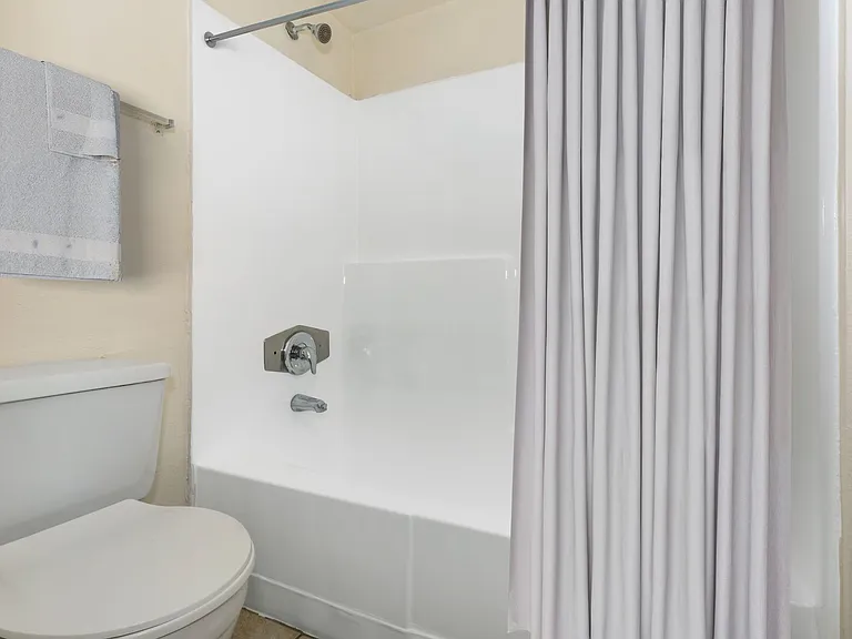 5535 W McDowell Rd — Photo 75