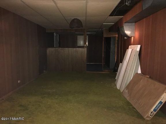 5th image of 101 Bowen Ave