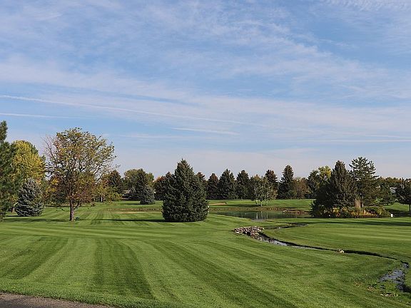 6-Hole Golf course - Private