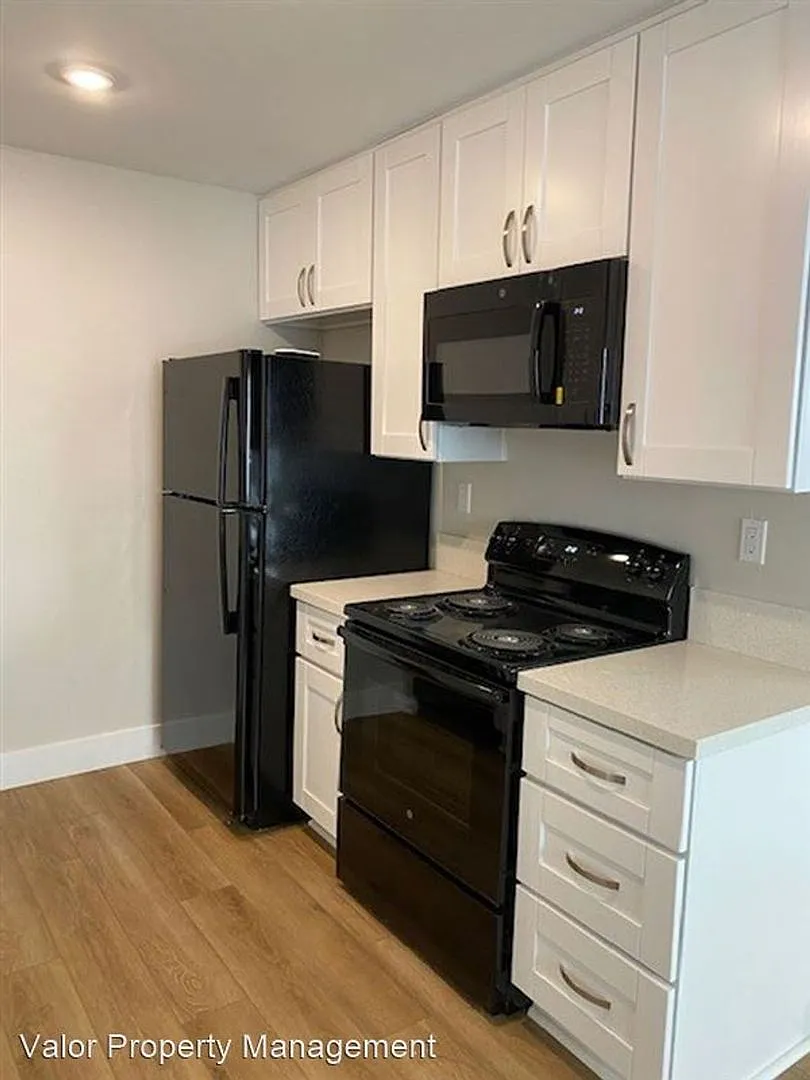 Elder Cove Apartments — Photo 3