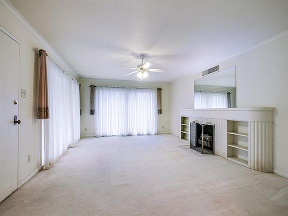 3rd image of 1608 Melody Ln