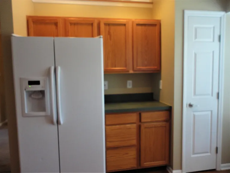 3358 Village Dr — Photo 3