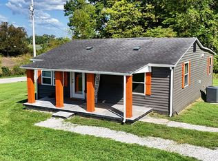 822 McGinnis Rd, Bowling Green, KY 42103