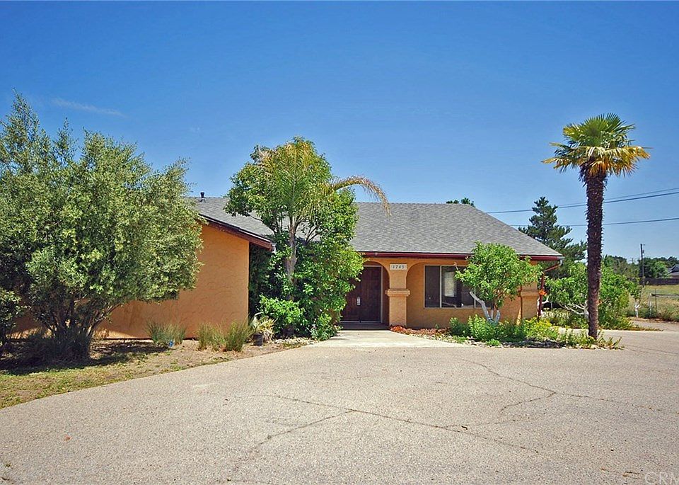 1st image of 1745 El Camino Real