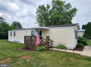 14121 Zinnia Dr, Hagerstown, MD 21742