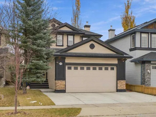 262 W Everstone Dr SW, Calgary, AB T2Y 4V2