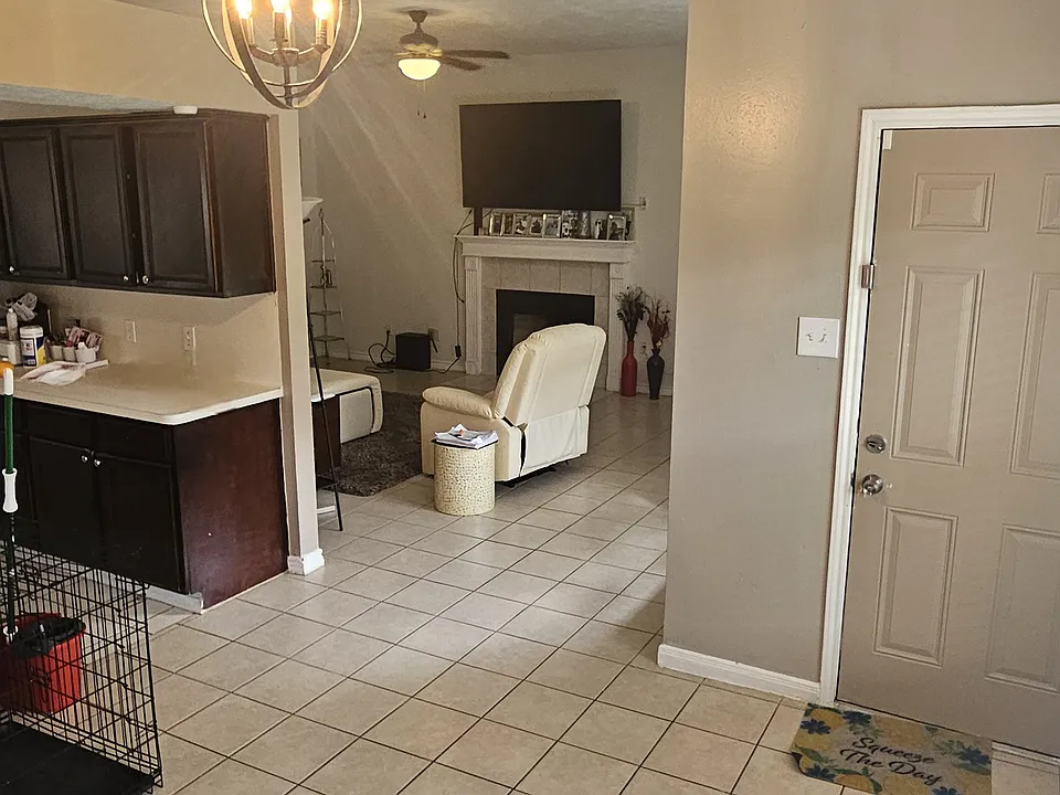 1711 Glacier Blue Dr
