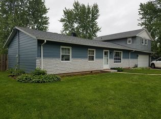 600 Cushing St, Dixon, IL 61021