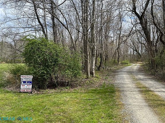 4th image of 12 Old Fairport Rd