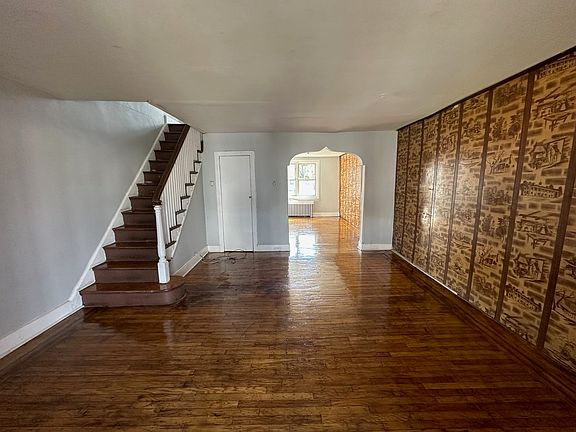5th image of 4341 N Fairhill St