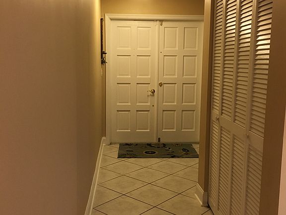 5th image of 9400 NW 4th St