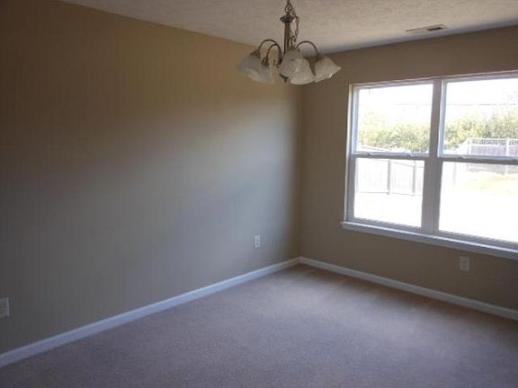 5th image of 2333 Burgundy Way