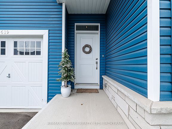 2nd image of 3619 Hibbard St