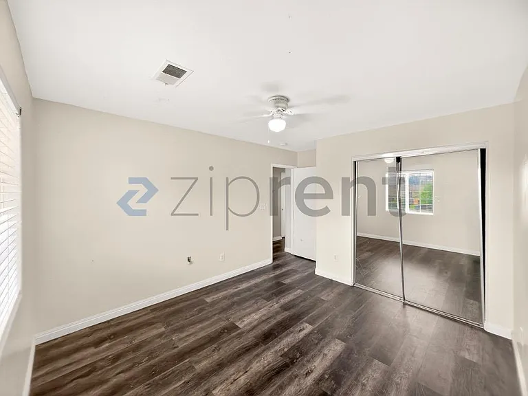 12104 Timberpointe Dr — Photo 20