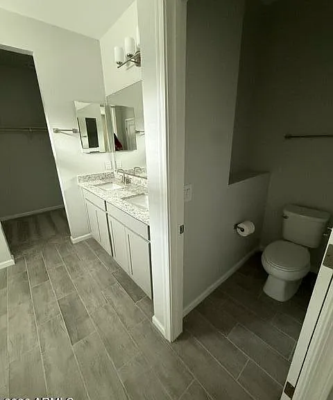 1730 S 246th Ln — Photo 14