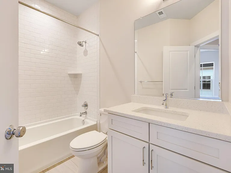 14813 Retreat Blvd — Photo 37