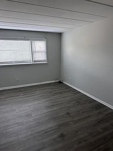 4485 S Archer Ave #2D Photo 1