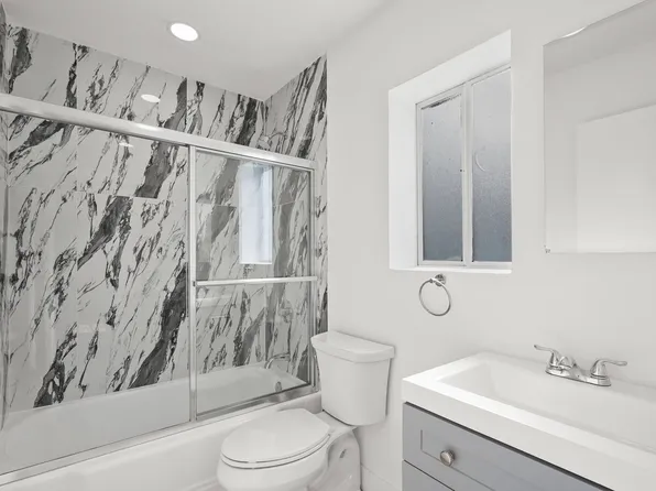 530 Almond Ave, Long Beach, CA 90802