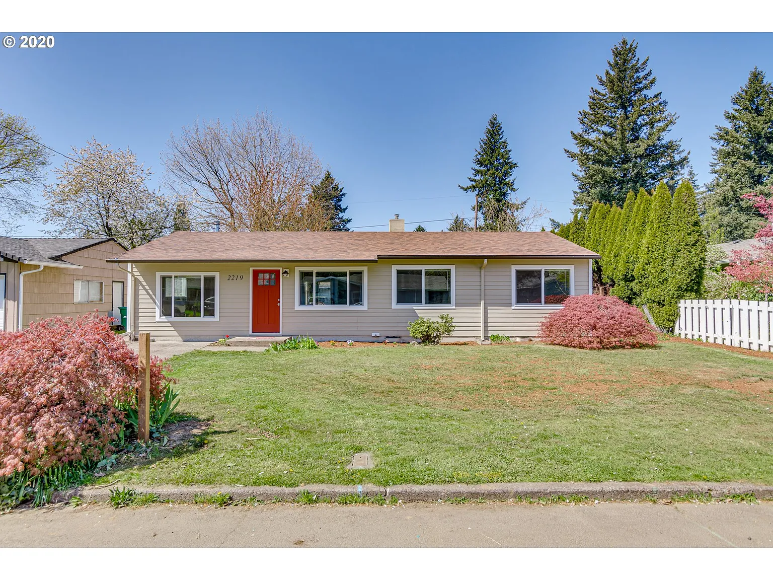 2219 SE 147th Ave photo 1