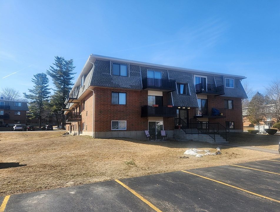 1st image of 176 Maple Ave APT 6-26