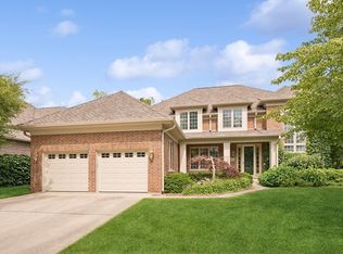 821 Gleneagle Ln, Northbrook, IL 60062
