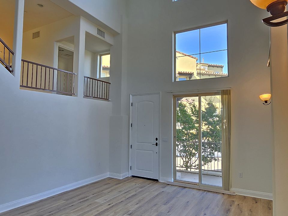 23105 Sherman Way West Hills CA Zillow