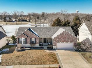 122 Miranda Ct, Wentzville, MO 63385