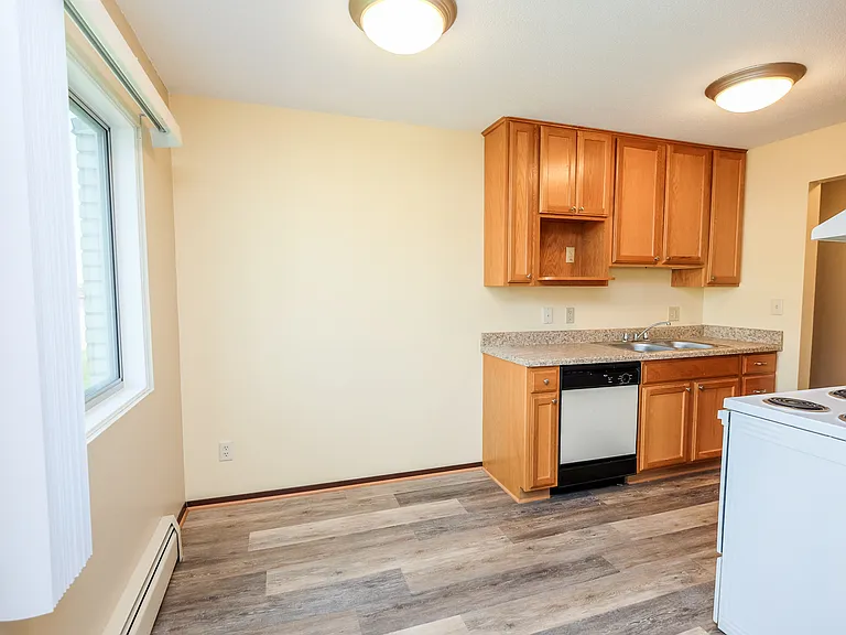 Shepard Terrace — Photo 19