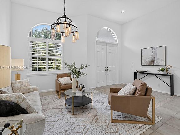 4th image of 1164 Ginger Cir