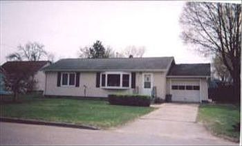 1st image of 533 E Taft St