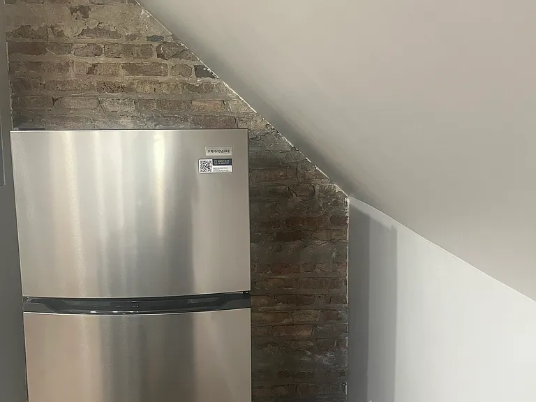 2443 S Christiana Ave #3 — Photo 5