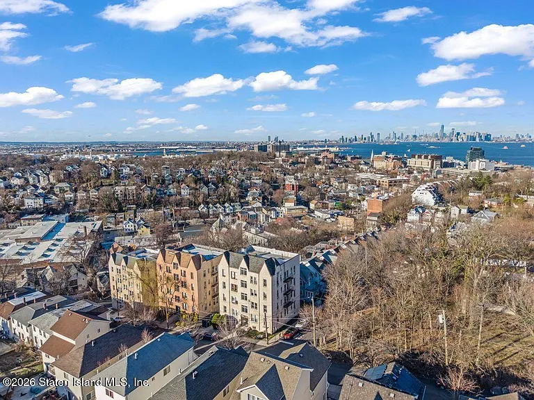 37 Avon Pl #4C — Photo 8