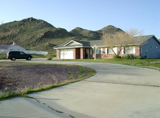 19822 Serrano Rd, Apple Valley, CA 92307